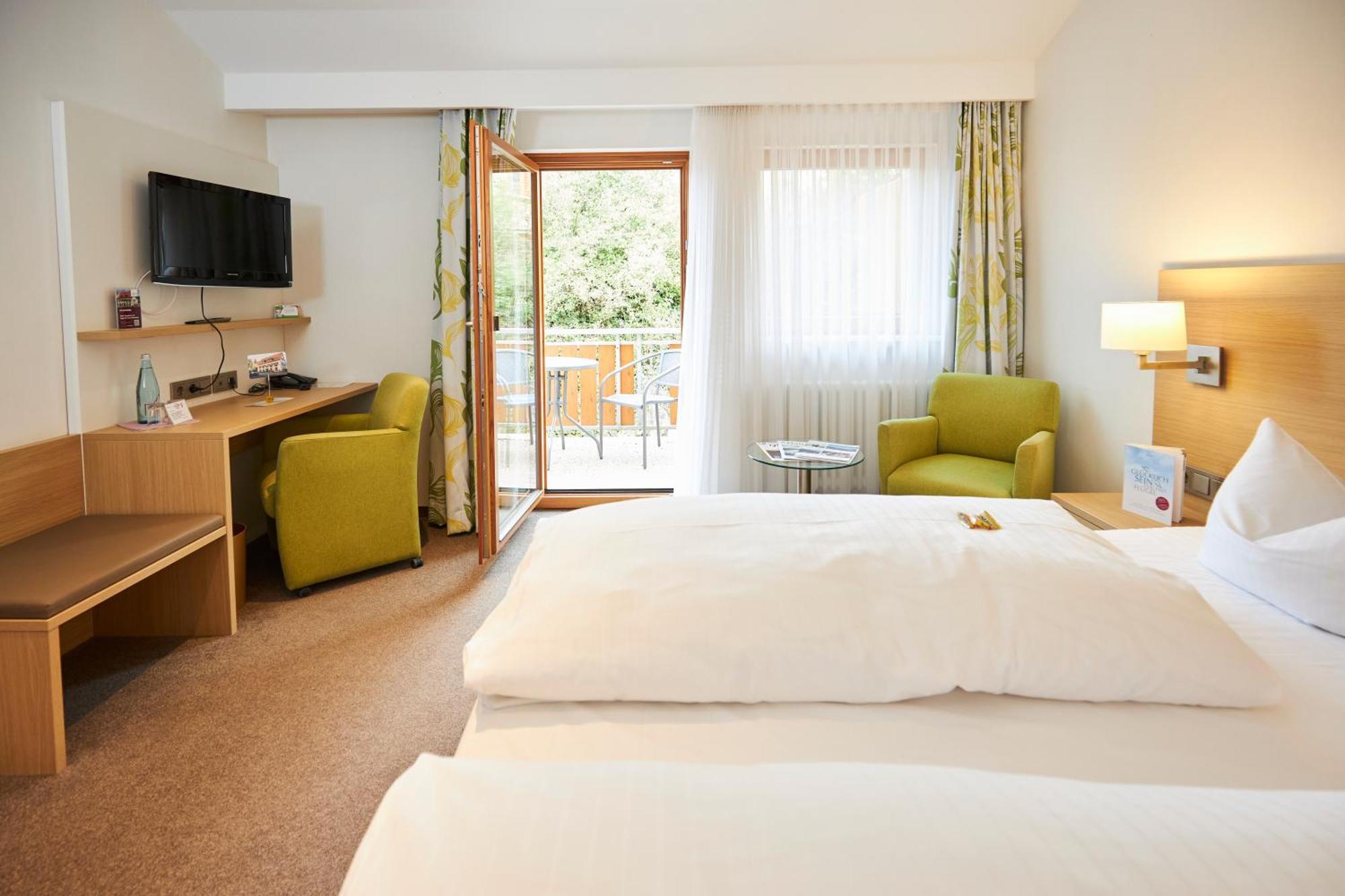 Flair Hotel Gasthof Zum Hirsch Hayingen Екстериор снимка
